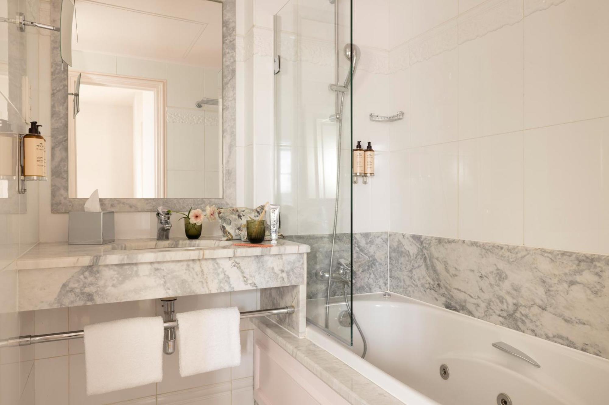 Hotel Le Lavoisier & Spa Paris Ngoại thất bức ảnh